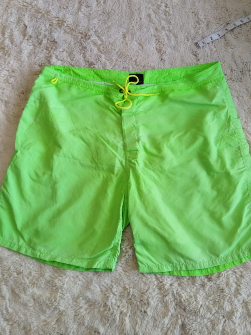 Sundek Goldenwave Neon Lime Green Swim Trunks Board Shorts Mesh Lined Size 40